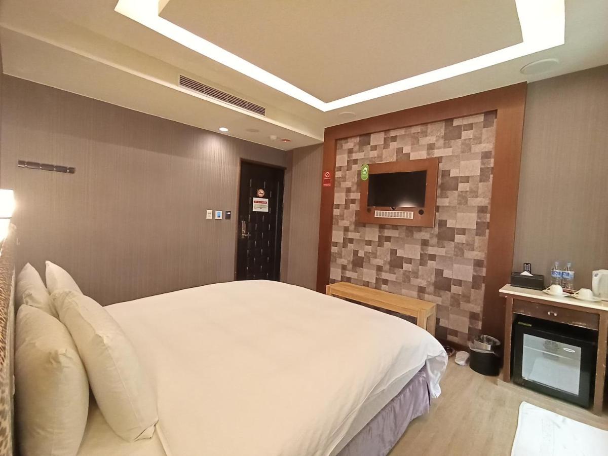 Jin Yong Quan Spa Hotspring Resort Wanli Exterior foto