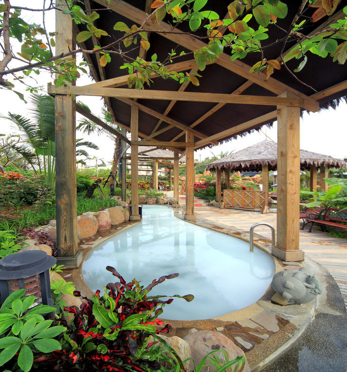 Jin Yong Quan Spa Hotspring Resort Wanli Exterior foto